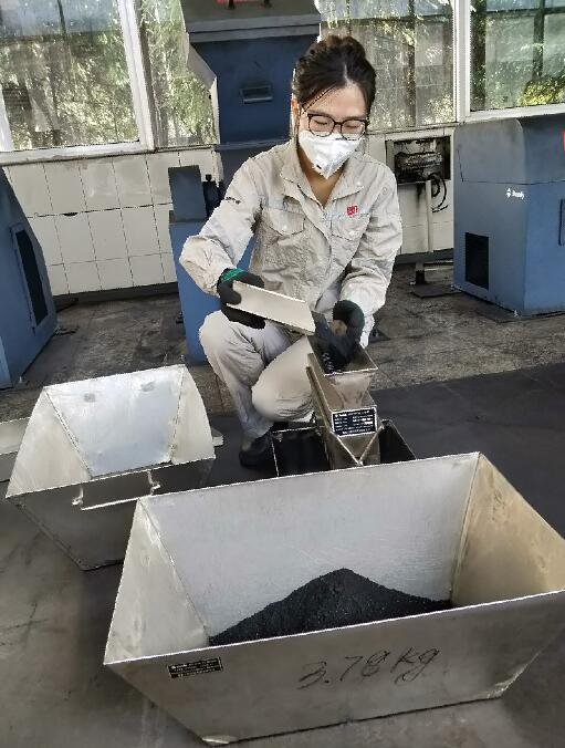 三下株洲“胸藏文墨懷若谷,腹有詩書氣自華”.jpg