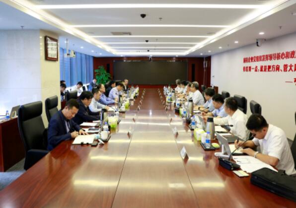 錢智民會見鞍鋼集團(tuán)董事長、黨委書記譚成旭