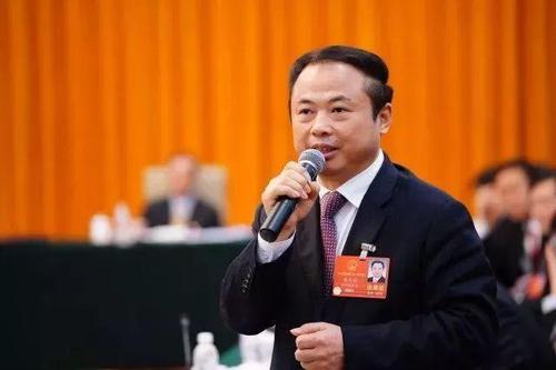 發(fā)展智慧型儲能電站 助力實現(xiàn)“碳達峰、碳中和”——訪全國人大代表、天能控股集團董事長張?zhí)烊? /></a></div>
				<div   id=