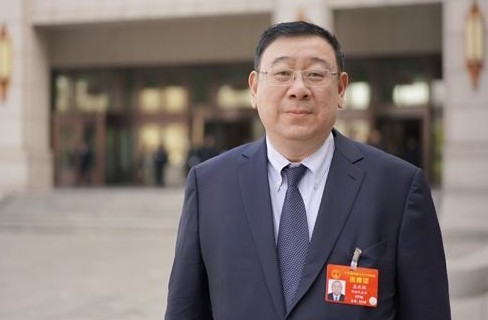 國(guó)網(wǎng)湖南省電力有限公司董事長(zhǎng)、黨委書記 孟慶強(qiáng):推動(dòng)電池儲(chǔ)能產(chǎn)業(yè)發(fā)展 助力實(shí)現(xiàn)碳達(dá)峰、碳中和目標(biāo)