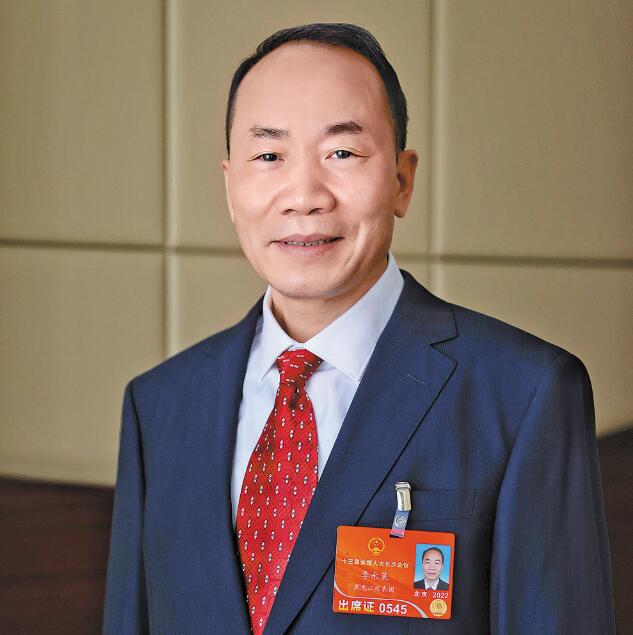 【兩會(huì)】國(guó)網(wǎng)黑龍江省電力有限公司董事長(zhǎng)、黨委書記李永萊：扛牢保供電政治責(zé)任 推動(dòng)能源綠色低碳轉(zhuǎn)型