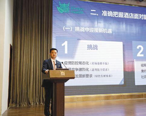 全身心投入，服務保障有溫度——記國家電網(wǎng)公司特等勞模楊艷勇