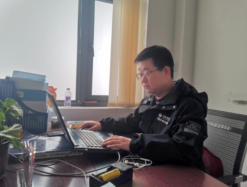 劉凡武：砥礪深耕志未泯，不負山河不負卿