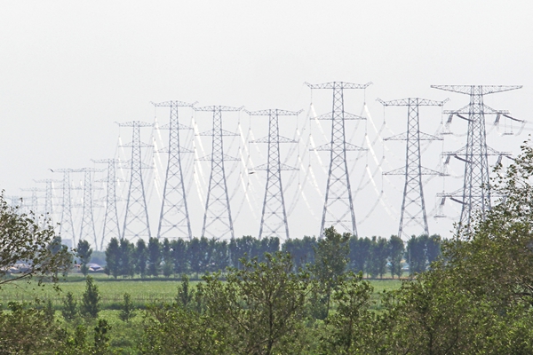 國網(wǎng)山東省電力公司發(fā)布“抗疫情、保供電、穩(wěn)經(jīng)濟(jì)、為人民”八項(xiàng)措施