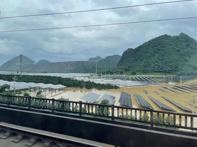 地面電站秒變漂浮電站，又一光伏電站被水淹！