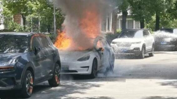 起火事件頻發(fā)，夏日高溫下新能源汽車還安全嗎