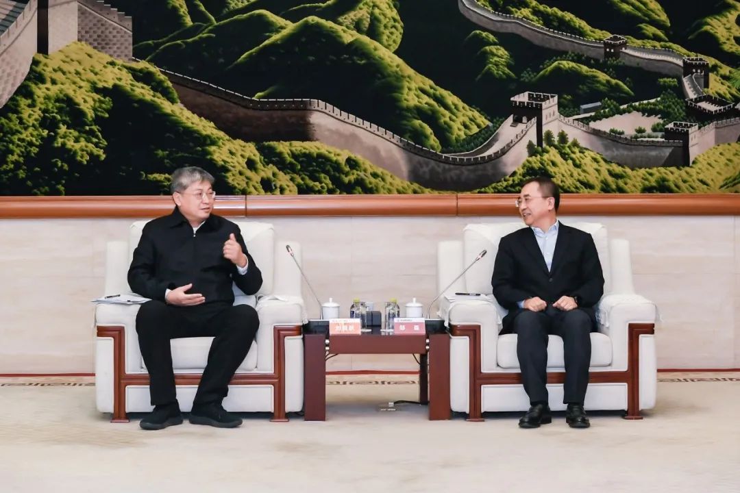 國家能源集團黨組書記、董事長劉國躍與中國大唐主要領(lǐng)導(dǎo)會談
