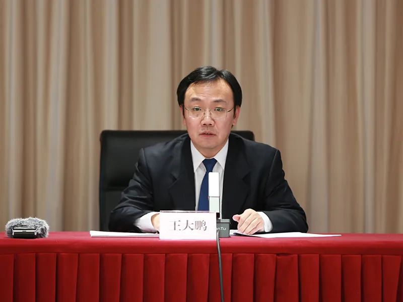 能源局：2022年全國(guó)風(fēng)電、光伏發(fā)電新增裝機(jī)突破1.2億千瓦，再創(chuàng)歷史新高