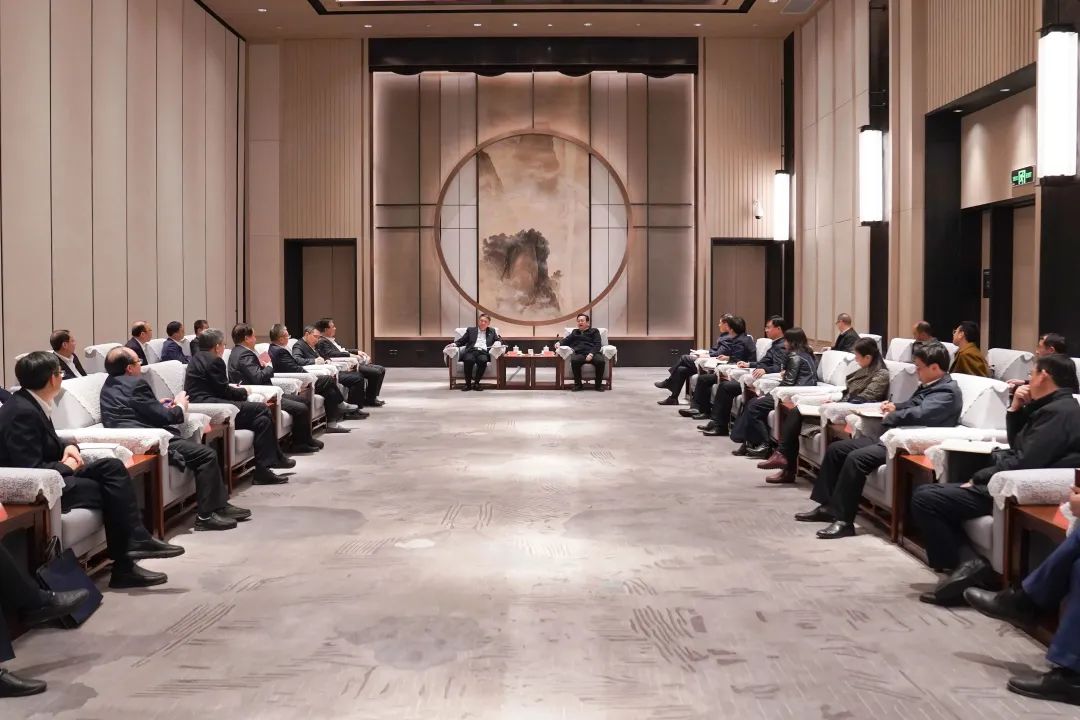 華能集團黨組書記、董事長溫樞剛拜會雄安新區(qū)黨工委書記、管委會主任張國華