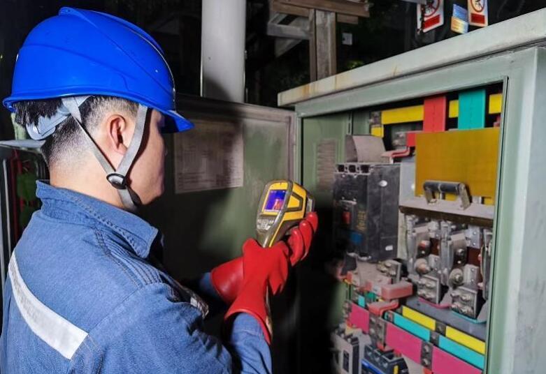深圳供電局消除67條線路、237臺配變重滿載風(fēng)險