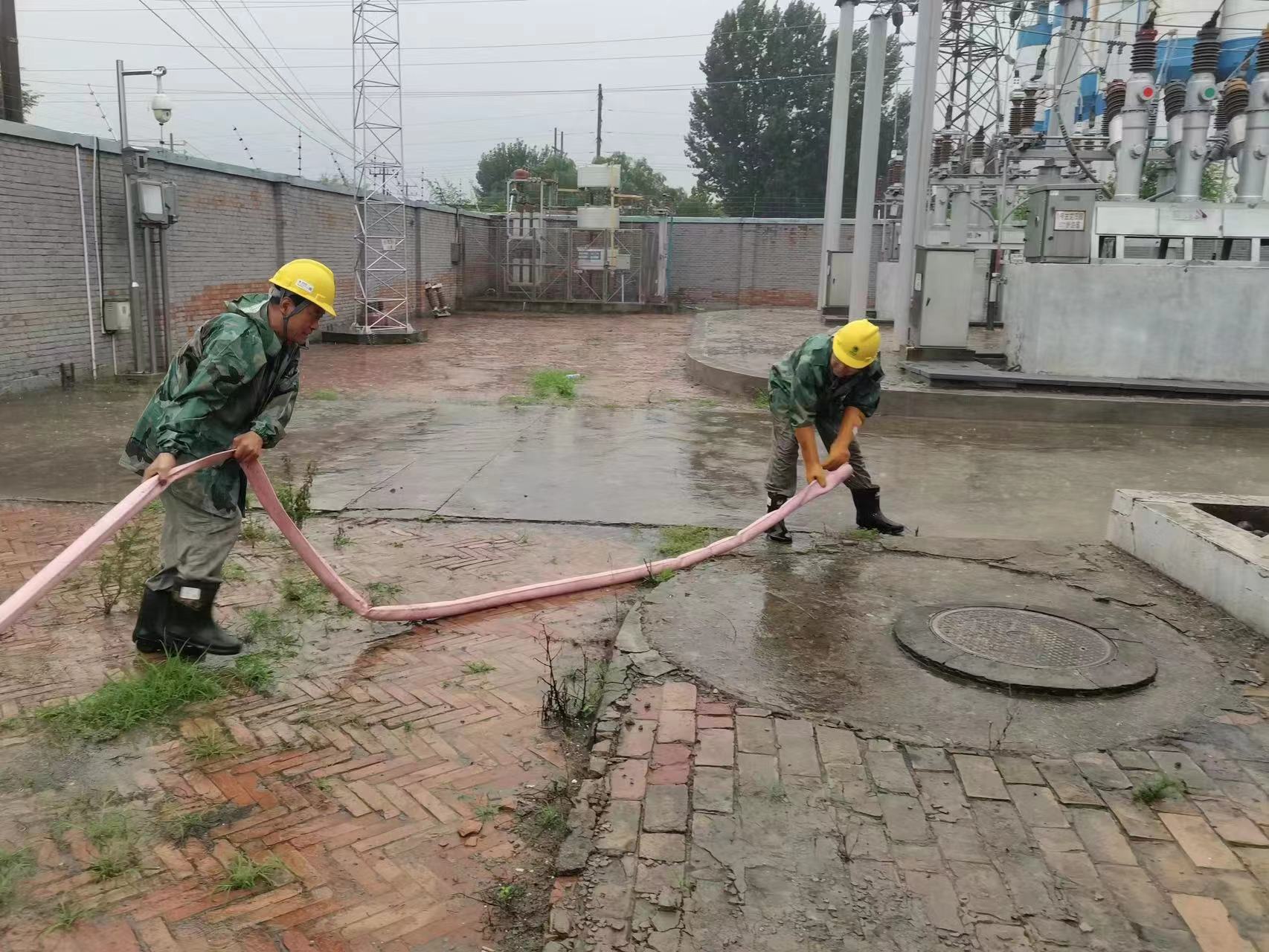 京津冀地區(qū)迎來極端強(qiáng)降雨，國(guó)網(wǎng)冀北電力近7000人迎戰(zhàn)