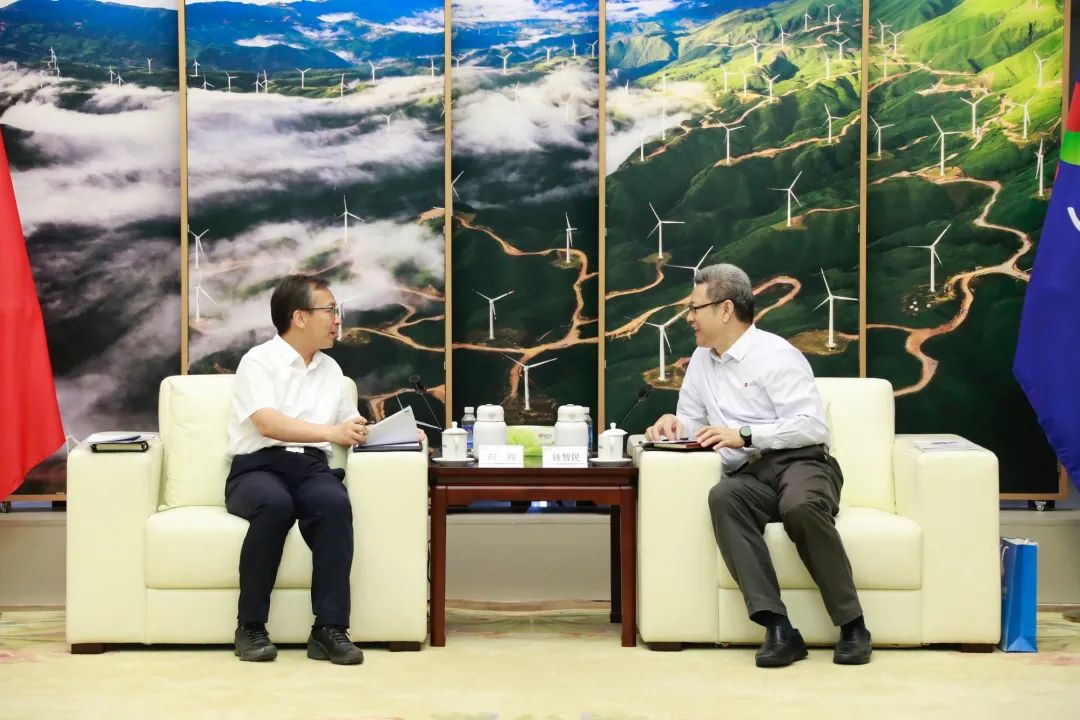 國家電投黨組書記、董事長錢智民會見河北省滄州市市長向輝