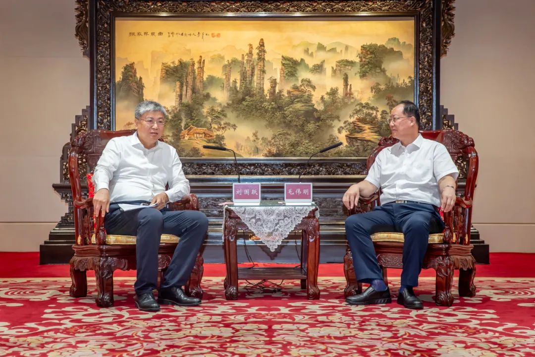 國家能源集團黨組書記、董事長劉國躍拜會湖南省委副書記、省長毛偉明