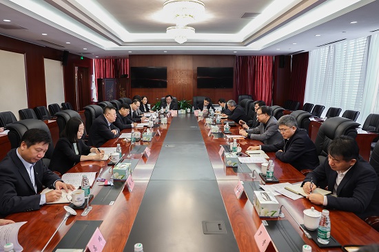 華能集團總經(jīng)理、黨組副書記鄧建玲拜訪中國進出口銀行黨委副書記、行長任生俊