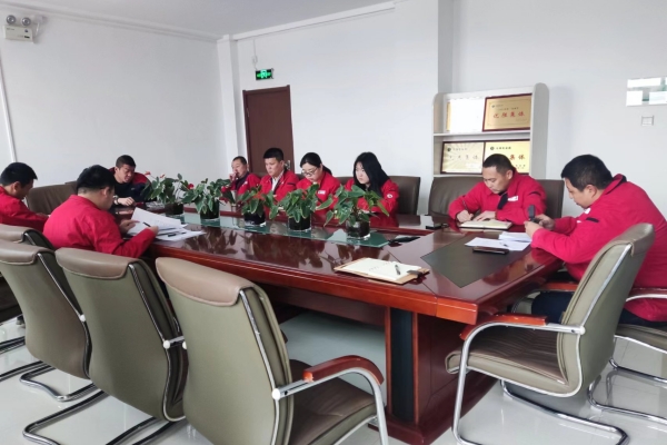 內(nèi)蒙古電力集團(tuán)烏海千里山供電公司：嚴(yán)明紀(jì)律，廉潔過節(jié)