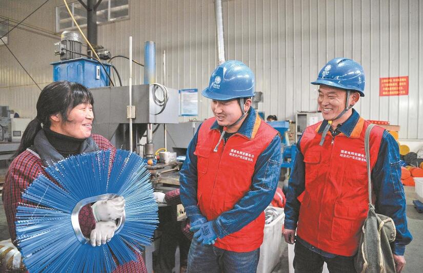 安徽潛山：改造電網(wǎng)優(yōu)化服務 助力制刷產業(yè)升級