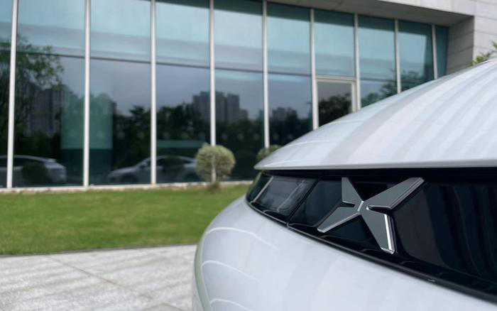 小鵬汽車去年凈虧損擴大至103億，4月將發(fā)全新品牌
