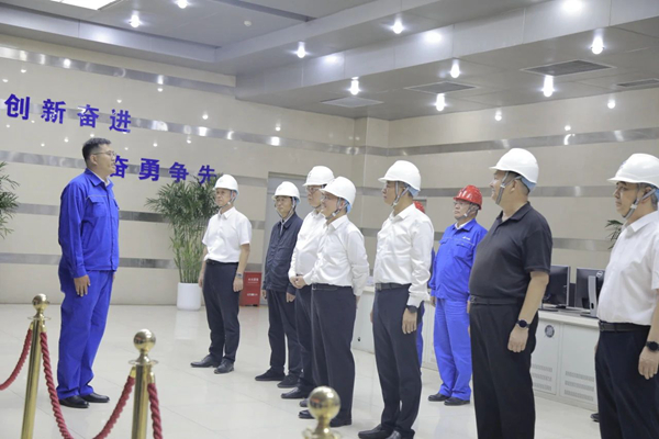 國務(wù)院國資委黨委委員、副主任茍坪到新疆華電喀什熱電公司宣講黨的二十屆三中全會(huì)精神并調(diào)研