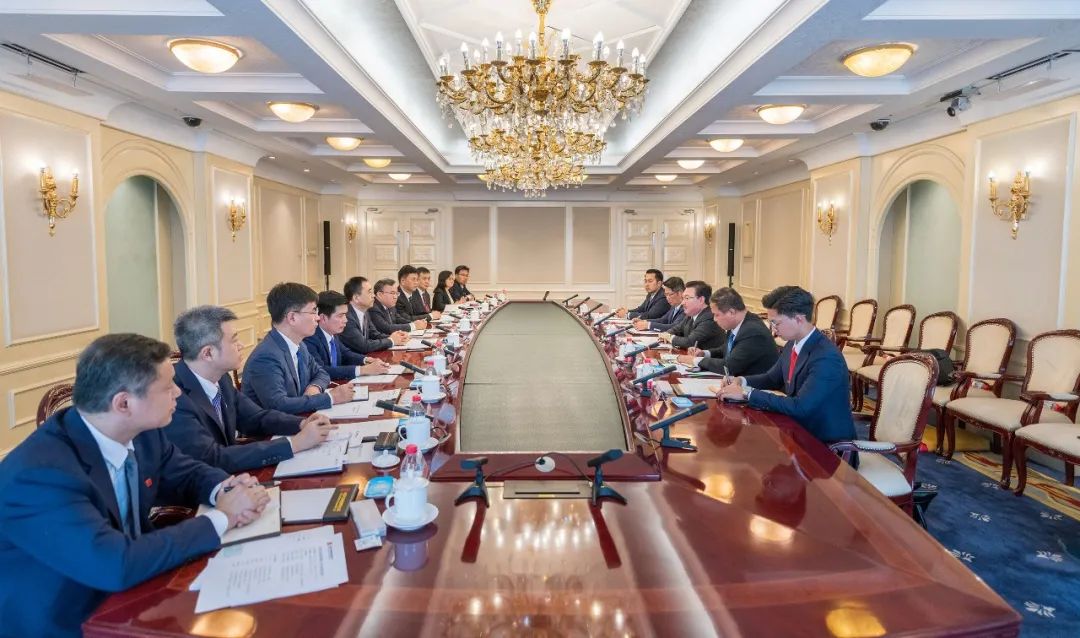 大唐集團(tuán)黨組書記、董事長鄒磊與老撾總理府辦公廳部長、總理首席顧問西納萬·蘇發(fā)努馮會談