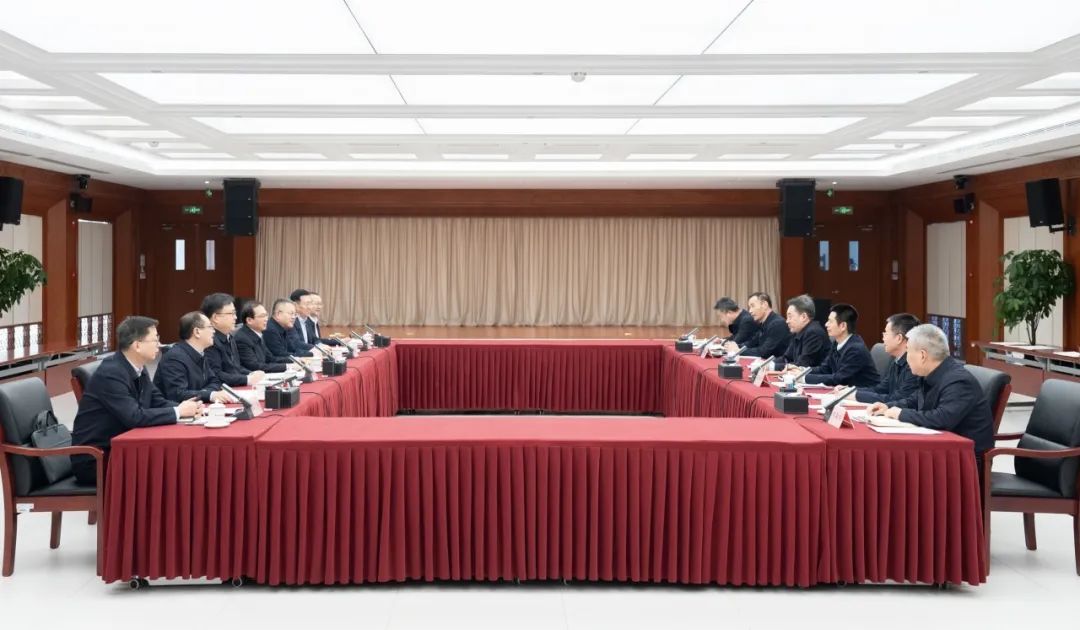 華電集團江毅、葉向東拜會國家能源局黨組書記、局長王宏志