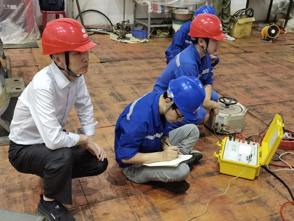 【新春走基層】匠心守護(hù)設(shè)備安，確保電力暢無憂