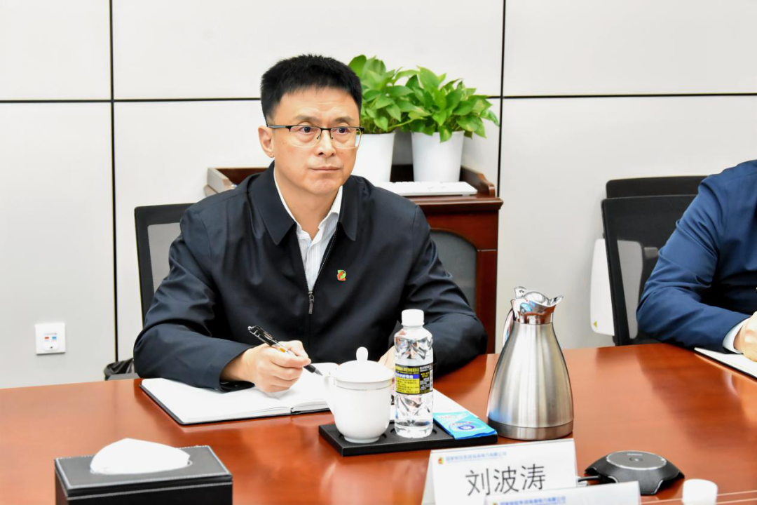 國家電投海南公司黨委副書記、總經(jīng)理劉波濤會見中國電能成套設備有限公司黨委副書記、總經(jīng)理懷文明