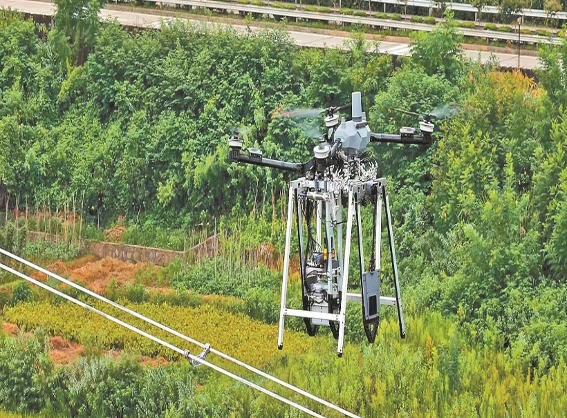 湖南送變電公司自主研發(fā)雙分裂導線間隔棒智能